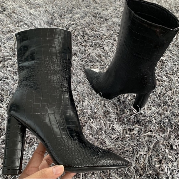 Snakeskin boots - Picture 3 of 4